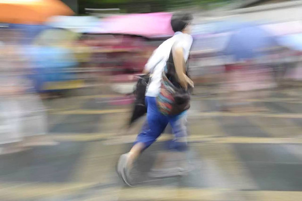 廣州暴雨突襲，高考繼續_除濕機廠家